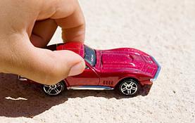 toy-car-vs-real-car-on-slope0-1-1